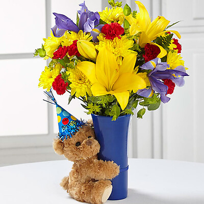 Big Hug&amp;reg; Birthday Bouquet